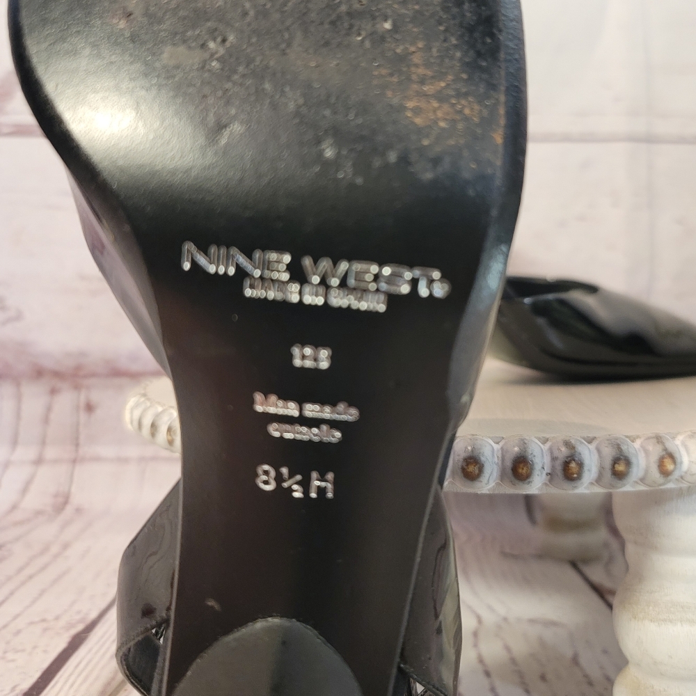 Nine West Black Patent Leather Adjustable Ankle Strap Heel Pump Shoes Sz 8.5M - Picture 13 of 13